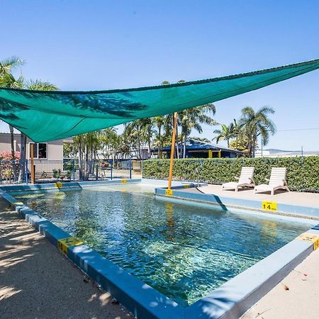 Hotel Coral Coast Tourist Park à Townsville Extérieur photo
