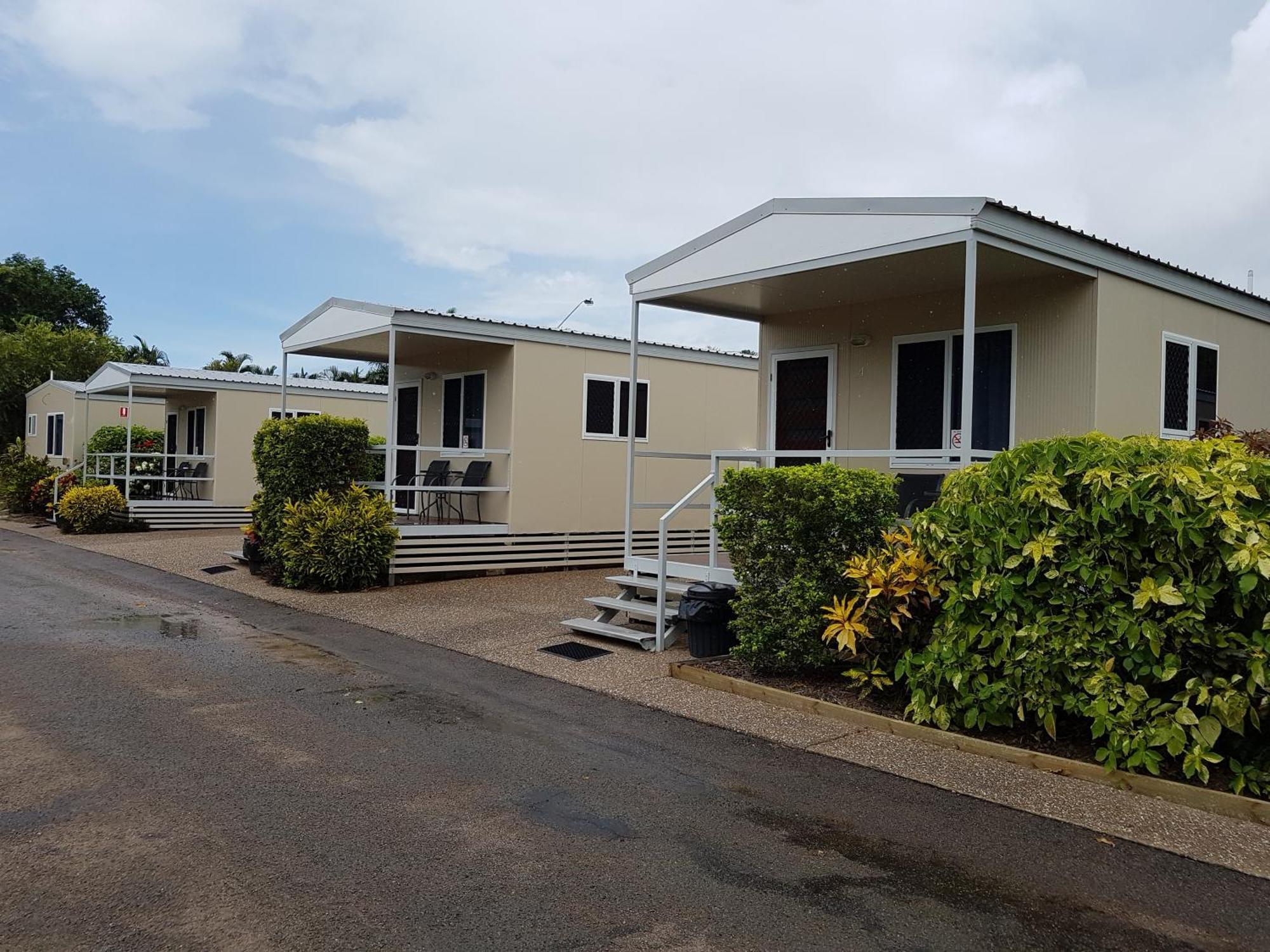 Hotel Coral Coast Tourist Park à Townsville Extérieur photo