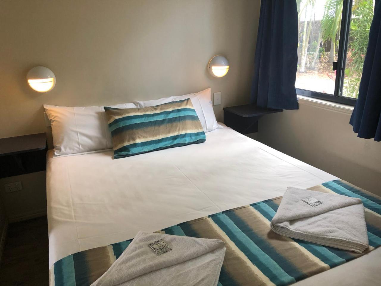 Hotel Coral Coast Tourist Park à Townsville Extérieur photo
